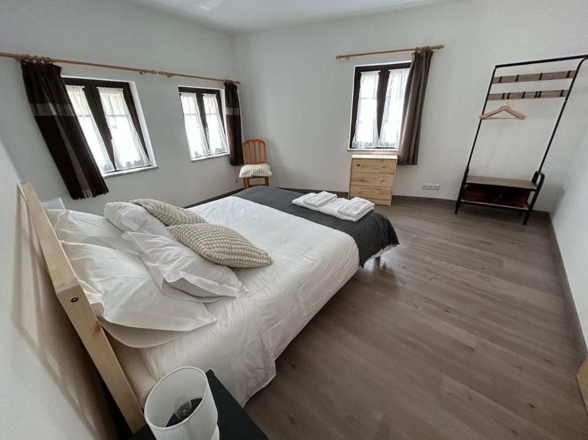 Casas Dos Senadores By Vale Do Zezere Hotel Мантейгаш Екстериор снимка